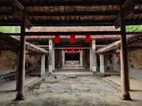 廣西平南新埠屯讚緒公祠。