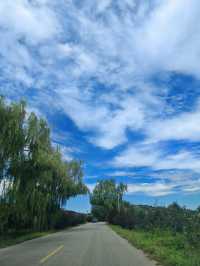 親近北鎮醫巫閭山。