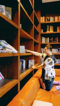 深圳都會桃源里 伴著書墨香的下午茶讚不絕口
