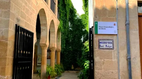 14th century Mudéjar-style house — traveler post in Ubeda