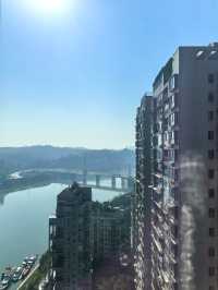 差不多等於白住？內江濱江假日酒店套房體驗