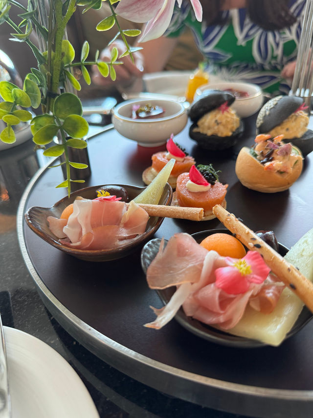 # 新加坡富麗敦海灣酒店
