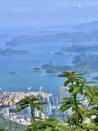 雲山疊翠：梧桐山的晨曦步履