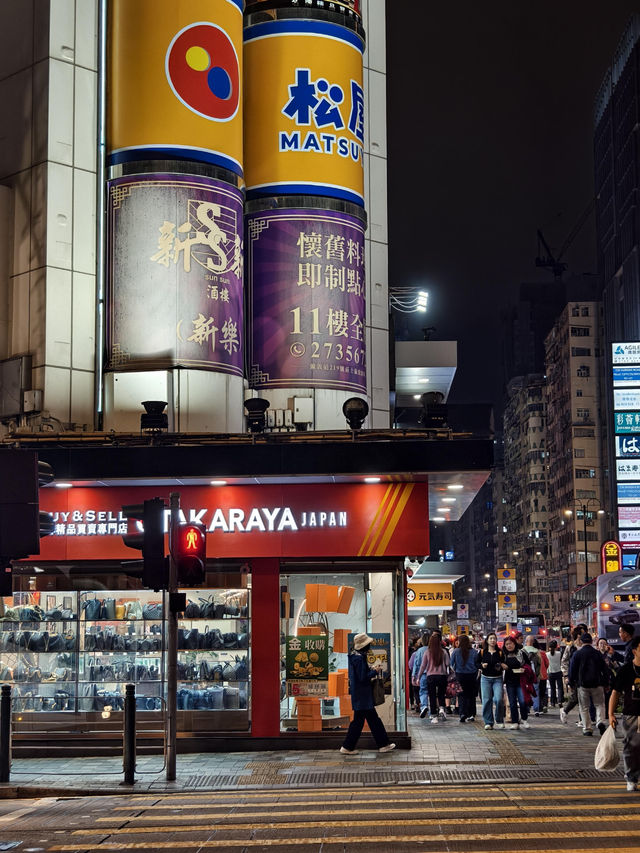 🌃永遠為香港夜景著迷！Nathan Road彌敦道必拍打卡攻略✨