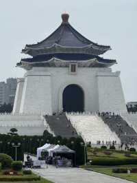 Feel Tiny At The Staggering And Awe Inspiring Liberty Square In Taipei   