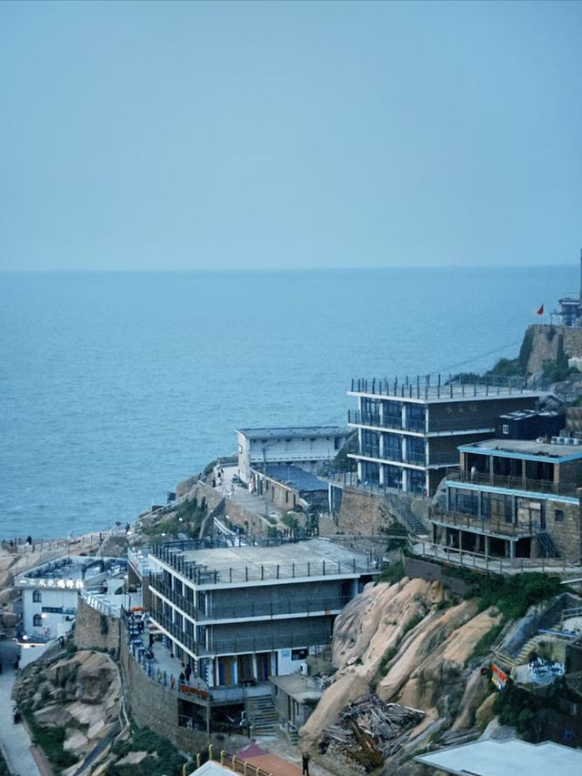 喺東極島，我同第一縷曙光私奔咗三日