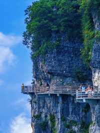 衝入雲端懸崖！這處90°垂直秘境藏著地球心跳