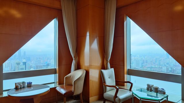 經典嘅上海明天廣場JW萬豪酒店，高空視野依然一流