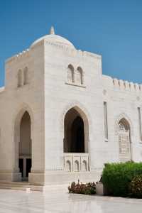 阿曼旅行 | 蘇丹卡布斯大清真寺  阿曼蘇丹卡布斯大清真寺（Sultan Qaboos Grand 