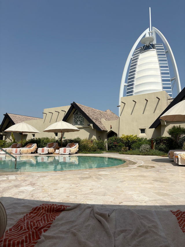 Exceptional Stay at Al Bahar Villas