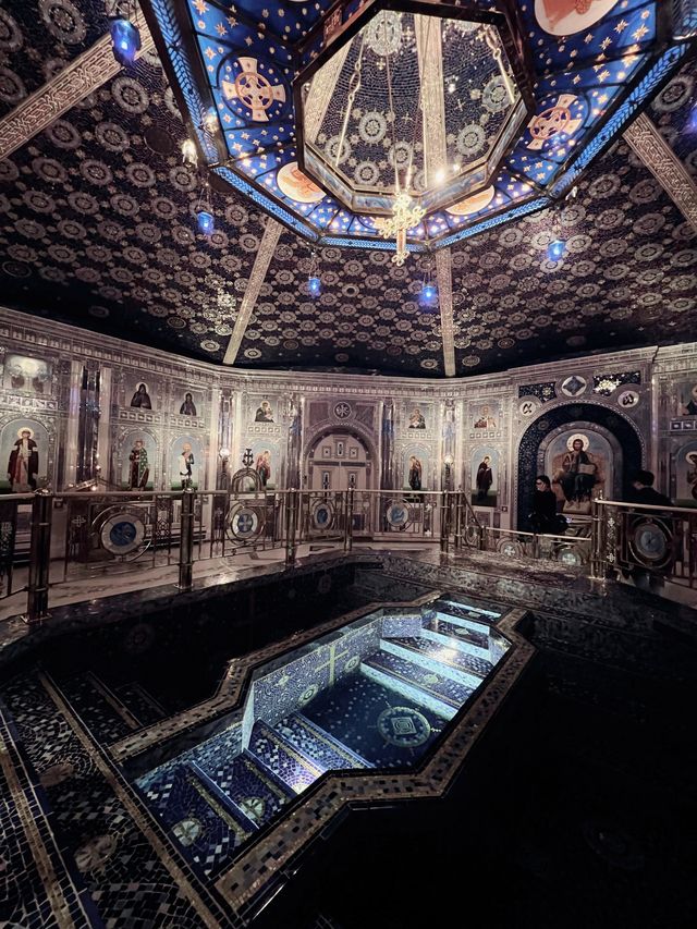 震撼到失語!這座軍教結合的教堂,藏著最硬核的家國信仰 震撼到失語!這座軍教結合的教堂,藏著最硬核的家國信仰