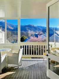 箭鎮絕美度假村!住到了夢中情屋,雪山湖泊環繞