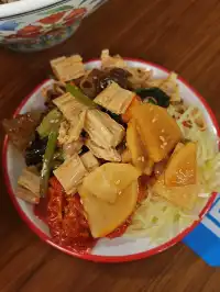 秦皇島/小島的平價牛肉粉店牛骨好香