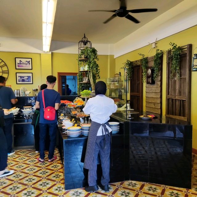 Buffet Breakfast by the Lakeside