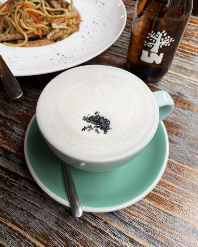 香港素食探店 | 西營盤 LN Coffee 