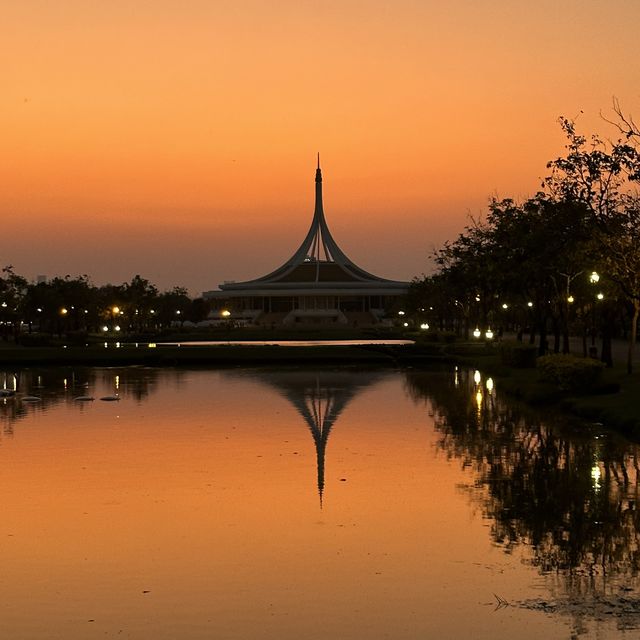 Seeing Sunset at Suan Luang Rama 9, BKK 🇹🇭☀️