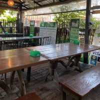 ครัวกรรณิการ์🐔ร้านไก่ทอดอร่อยในตำนานหัวหิน