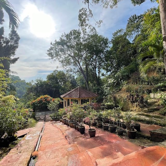 Kledang Hill M.E.T