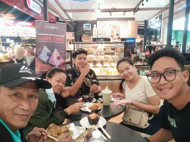 Cafe Mesra : คาเฟ่ในห้าง Nu Sentral มาเลเซีย