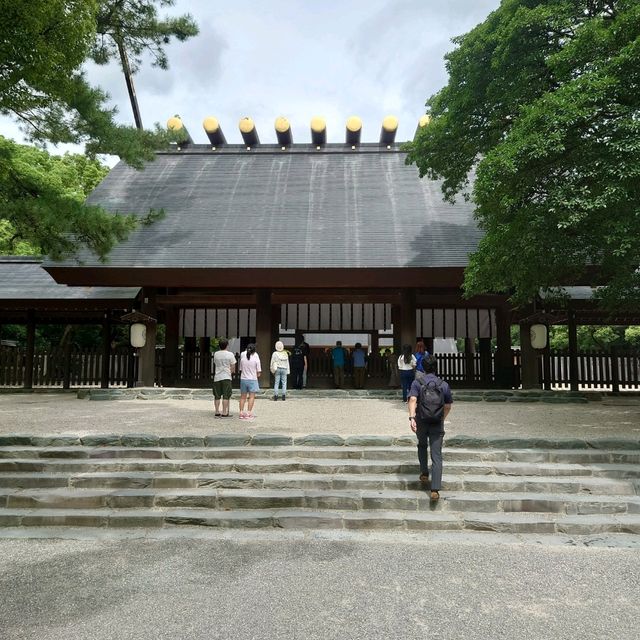 愛知旅行！観光名所「熱田神宮」