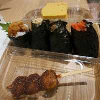 大須万松寺通商店街平價握飯糰【
にぎりたて】