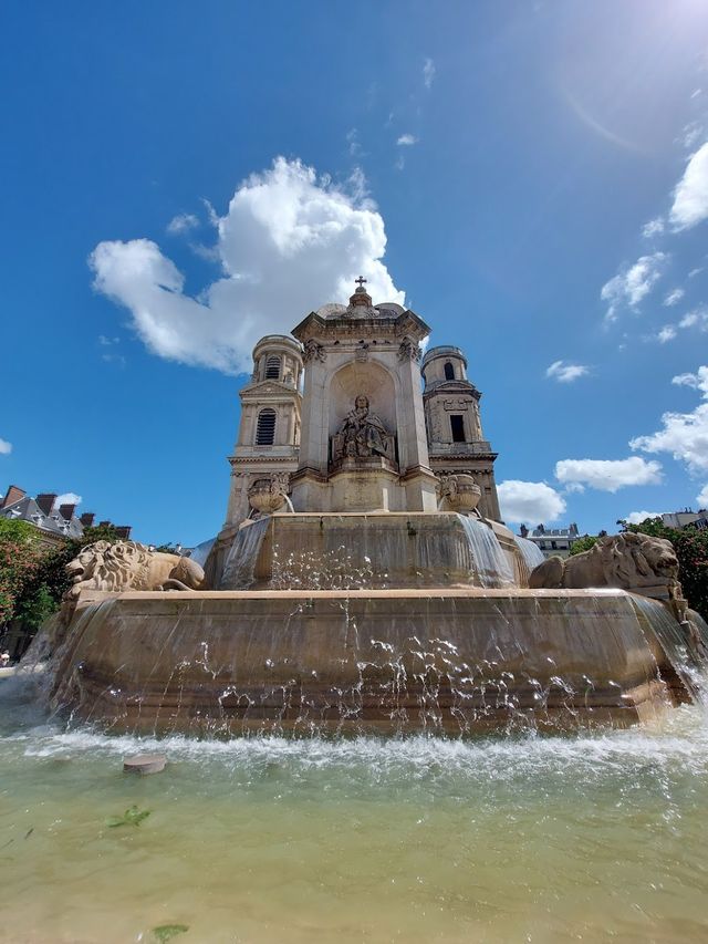 Fontaine Saint-Sulpice Paris