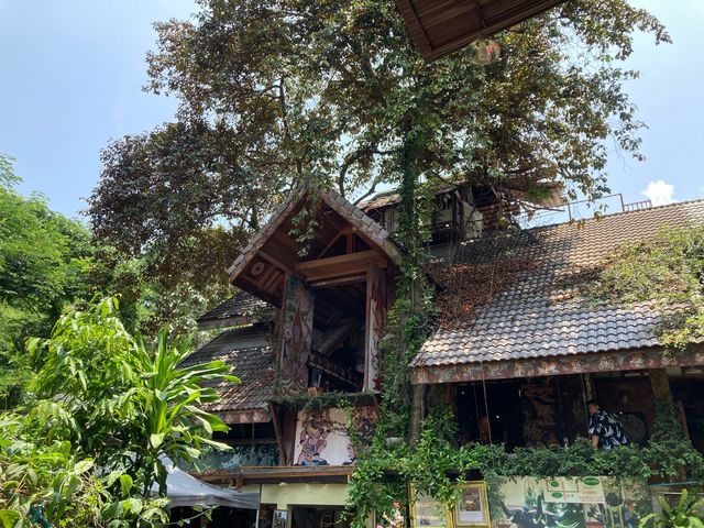 ร้อยทวารบาล บ้านเทวาลัย