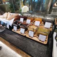 greenhouse breakfast at Dusit Thani
