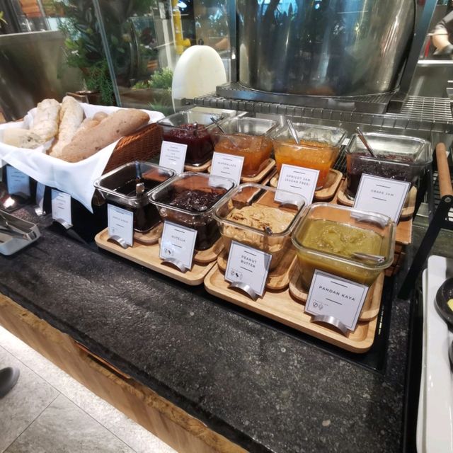 greenhouse breakfast at Dusit Thani