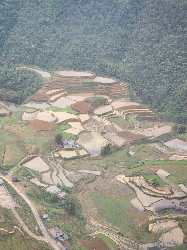 The way to Fansipan   