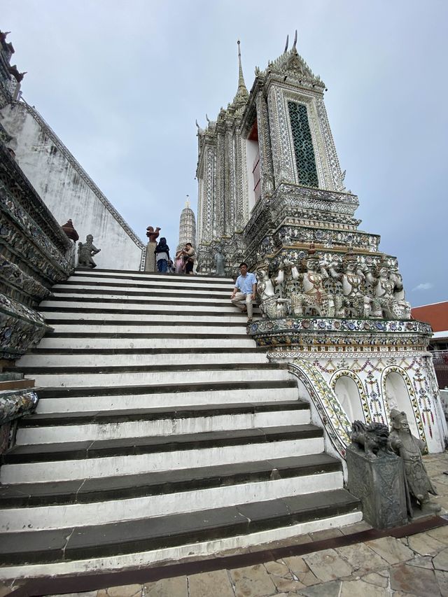 มาตามรอย King the Landที่วัดอรุณราชวรารามราชวรมหา