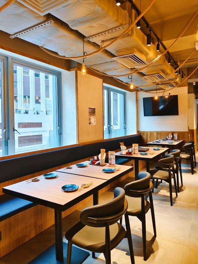 灣仔美食｜打卡利東街新店
