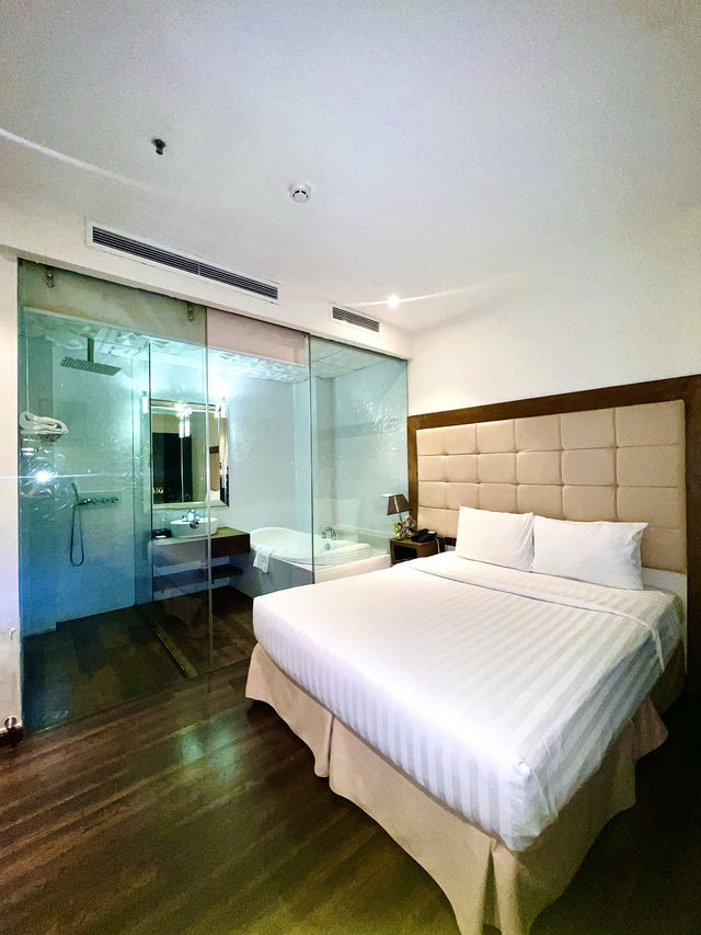 The Most Affordable Hotel In HCMC 🇻🇳