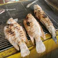 ตาเรืองปลาเผา ที่ตลาดฐานเพชร​นนท์​ 