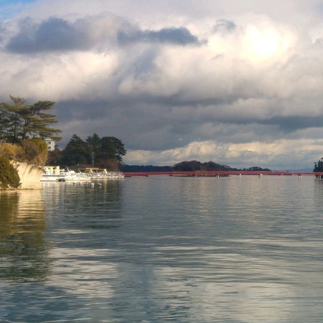 日本三景之一，船遊松島灣