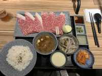 平價A5和牛定食 - 美術系考滿分燒肉店