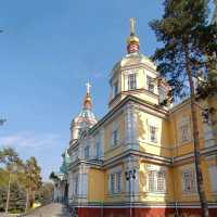 Zenkov’s Cathedral โบสถ์ไม้ไร้ตะปู @ เมืองอัลมาตี