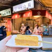 東京美食｜2023築地市場必吃推薦，大推半熟蛋飯糰🌟