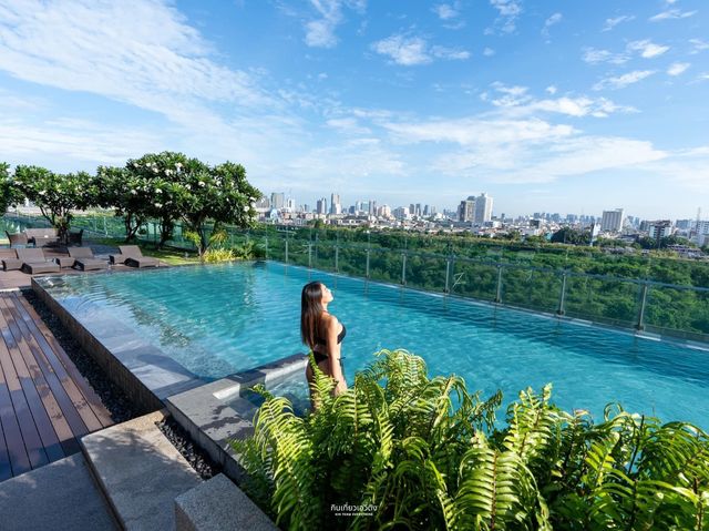 โรงแรมใจกลางกรุง วิวเมือง ใกล้ MRT เพชรบุรี