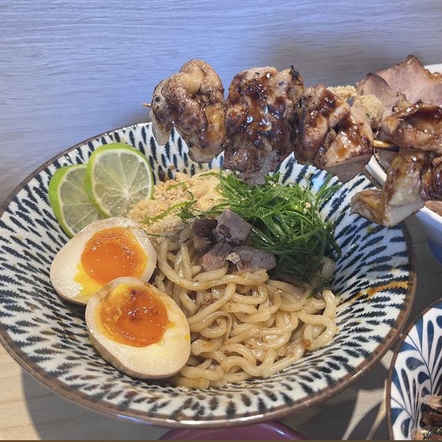 豚戈屋台 拉麵&拌麵專門店