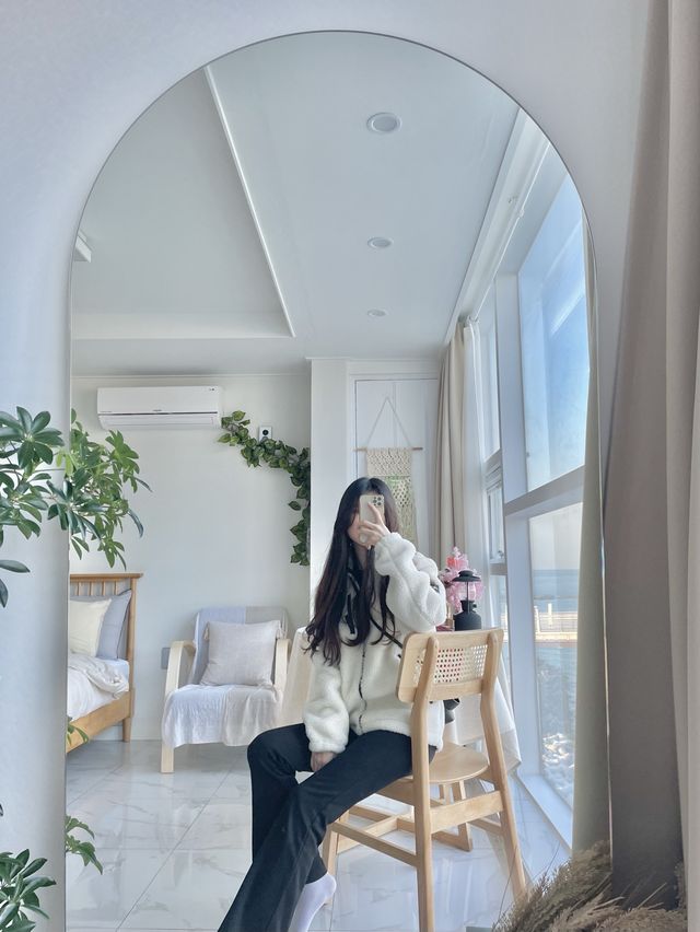 연말, 크리스마스 감성 7만원대 오션뷰 가성비 숙소 