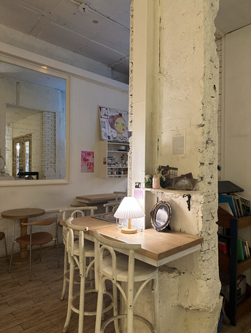 韓国/コンデ》アンティークなお洒落なカフェ☕️🥯CAFE GRINE. | Trip