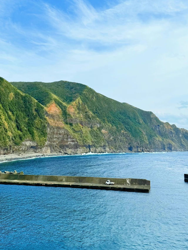 【八丈島】運が良ければクジラにも会えるかも🐋絶景足湯♨️