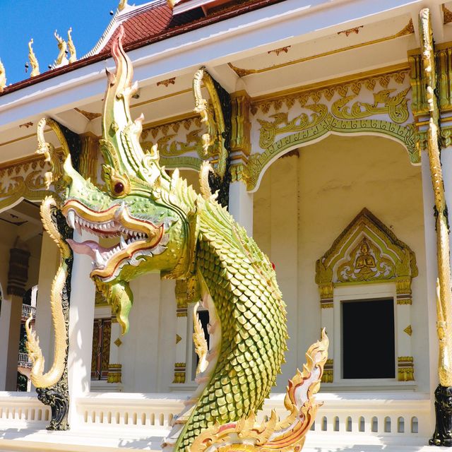 พระเจ้าใหญ่ลือชัย วัดอำนาจ  จ.อำนาจเจริญ