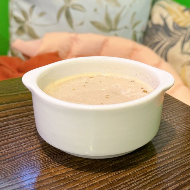Momo 餃子有驚喜 特色kheer 試過未