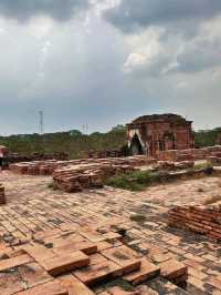 ปราสาทนครหลวง โบราณสถานที่สำคัญของอยุธยา