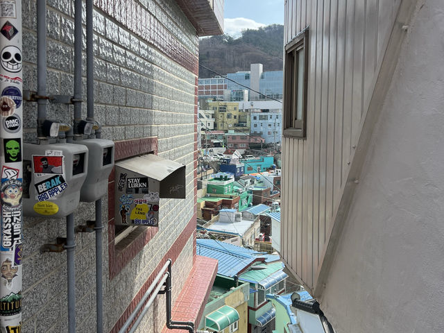 韓國釜山景點|甘川洞文化村，彩色房子造景太美了~