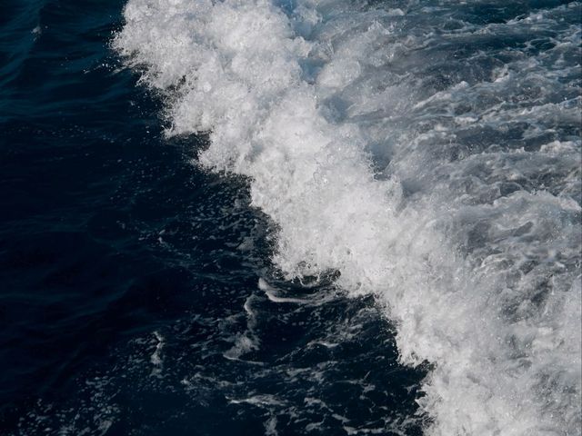 짙은 푸른색의 바다🛳통영에서 배타고 한시간 '욕지도'