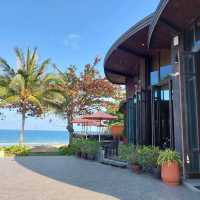 Khanom Beach Resort And Spa