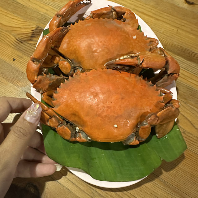 ธนภรปูไข่ บุฟเฟ่ต์อาหารทะเลจุใจ